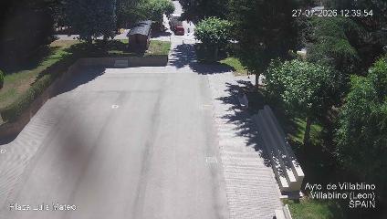 Leitariegos: Plaza de Luis Mateo (aytovillablino.com)