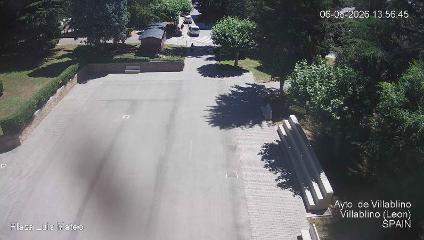Leitariegos: Plaza de Luis Mateo (aytovillablino.com)