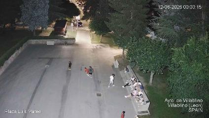 Leitariegos: Plaza de Luis Mateo (aytovillablino.com)