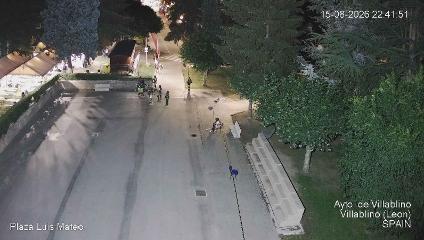 Leitariegos: Plaza de Luis Mateo (aytovillablino.com)