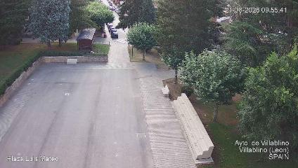 Leitariegos: Plaza de Luis Mateo (aytovillablino.com)