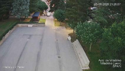 Leitariegos: Plaza de Luis Mateo (aytovillablino.com)