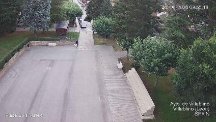 Leitariegos: Plaza de Luis Mateo (aytovillablino.com)