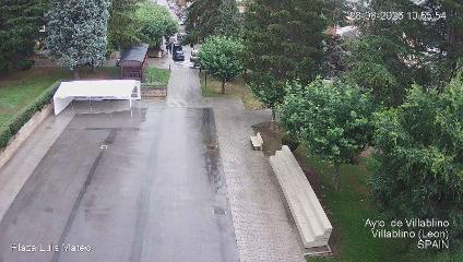 Leitariegos: Plaza de Luis Mateo (aytovillablino.com)