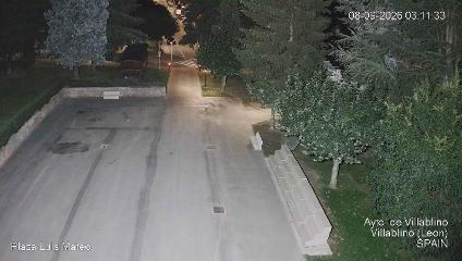 Leitariegos: Plaza de Luis Mateo (aytovillablino.com)