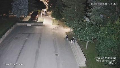 Leitariegos: Plaza de Luis Mateo (aytovillablino.com)