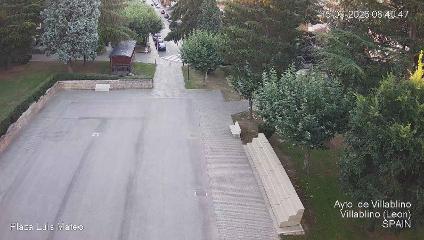 Leitariegos: Plaza de Luis Mateo (aytovillablino.com)