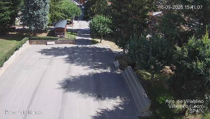 Leitariegos: Plaza de Luis Mateo (aytovillablino.com)