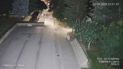 Leitariegos: Plaza de Luis Mateo (aytovillablino.com)