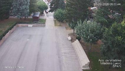 Leitariegos: Plaza de Luis Mateo (aytovillablino.com)