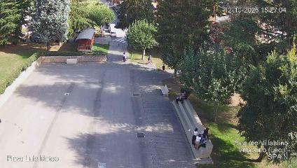 Leitariegos: Plaza de Luis Mateo (aytovillablino.com)