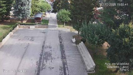 Leitariegos: Plaza de Luis Mateo (aytovillablino.com)