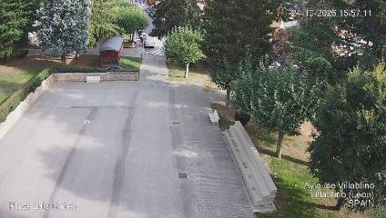 Leitariegos: Plaza de Luis Mateo (aytovillablino.com)