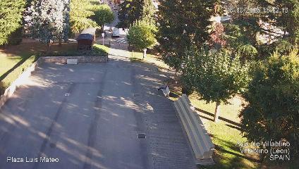 Leitariegos: Plaza de Luis Mateo (aytovillablino.com)