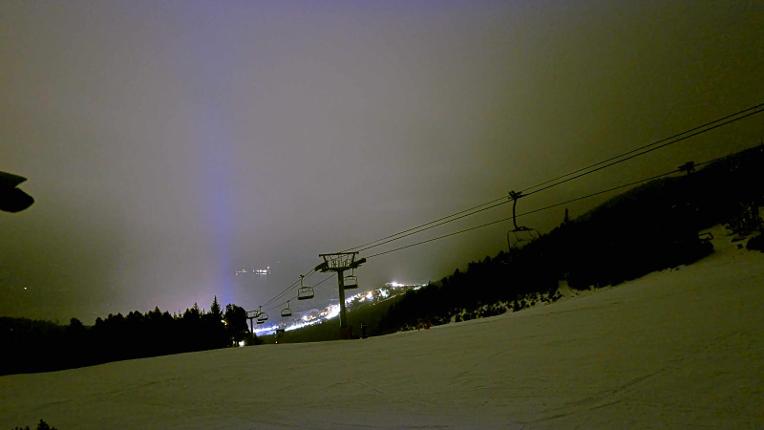 Webcam Les Angles: Bas de station