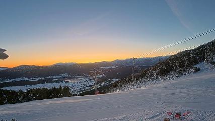 Les Angles: Bas de station (lesangles.com)