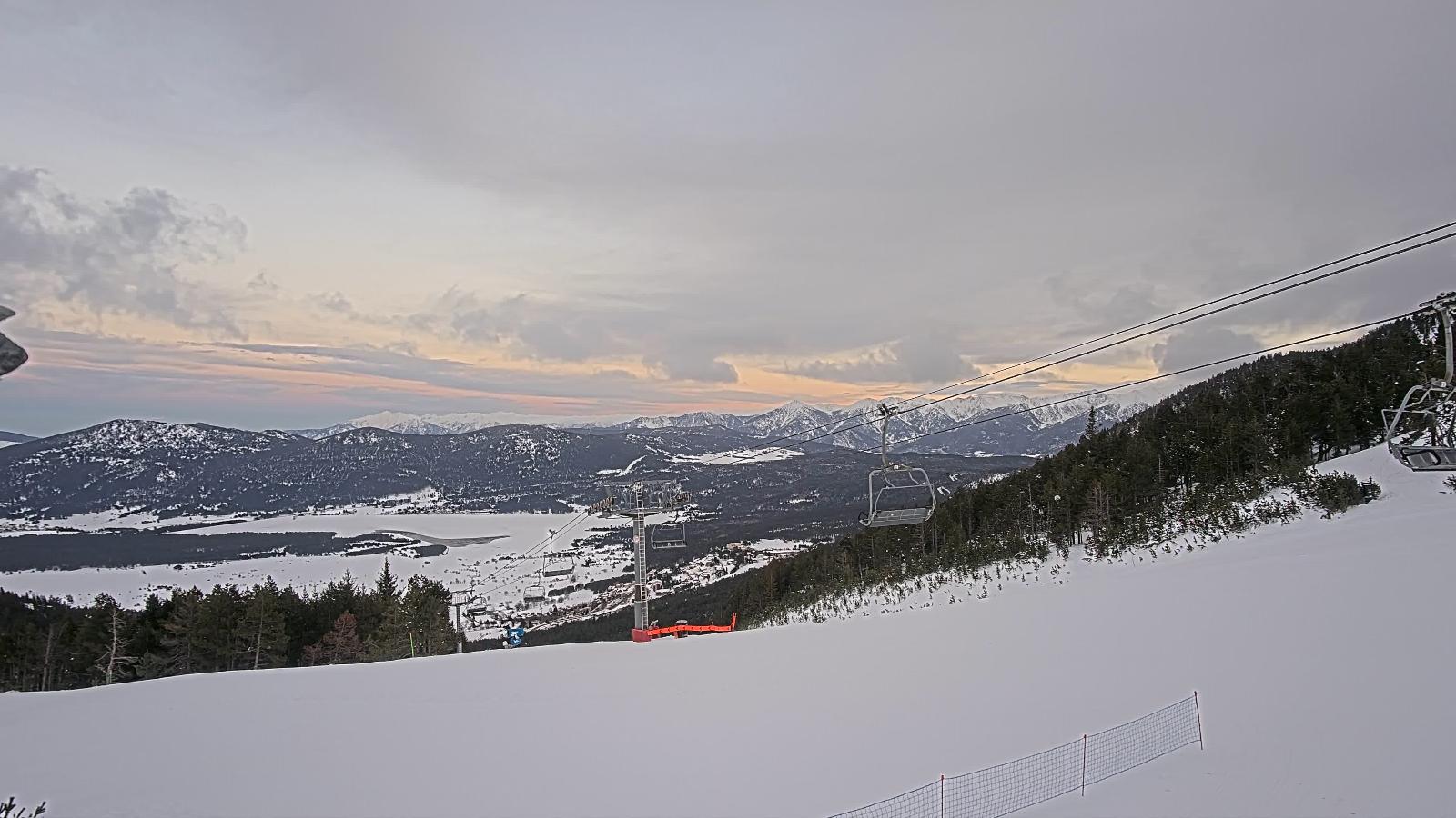 Webcam Les Angles: Bas de station