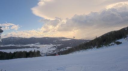 Les Angles: Bas de station (lesangles.com)