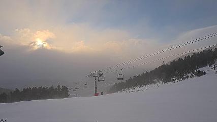 Les Angles: Bas de station (lesangles.com)