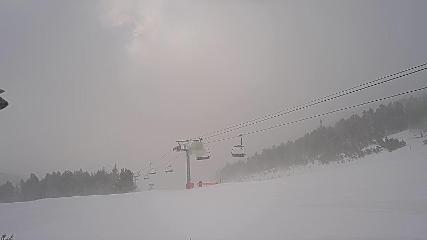 Les Angles: Bas de station (lesangles.com)