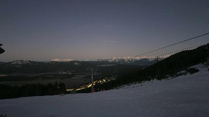 Les Angles: Bas de station (lesangles.com)