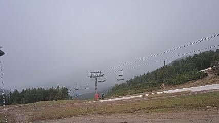 Les Angles: Bas de station (lesangles.com)