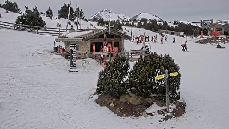 Webcam Les Angles: Roc d aude