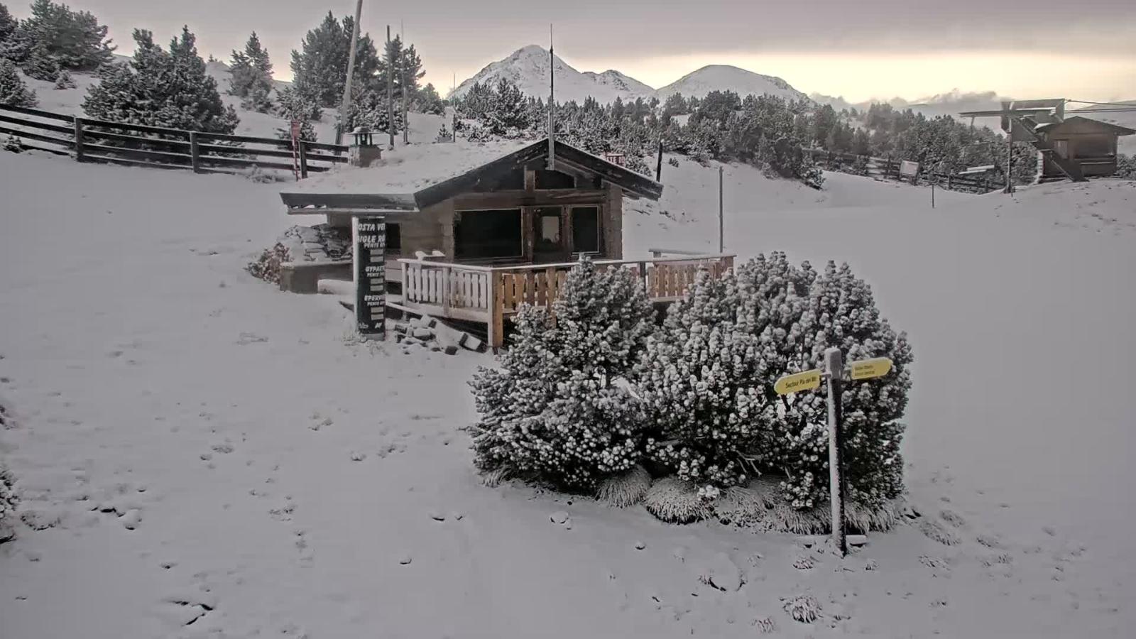 Webcam Les Angles: Roc d aude