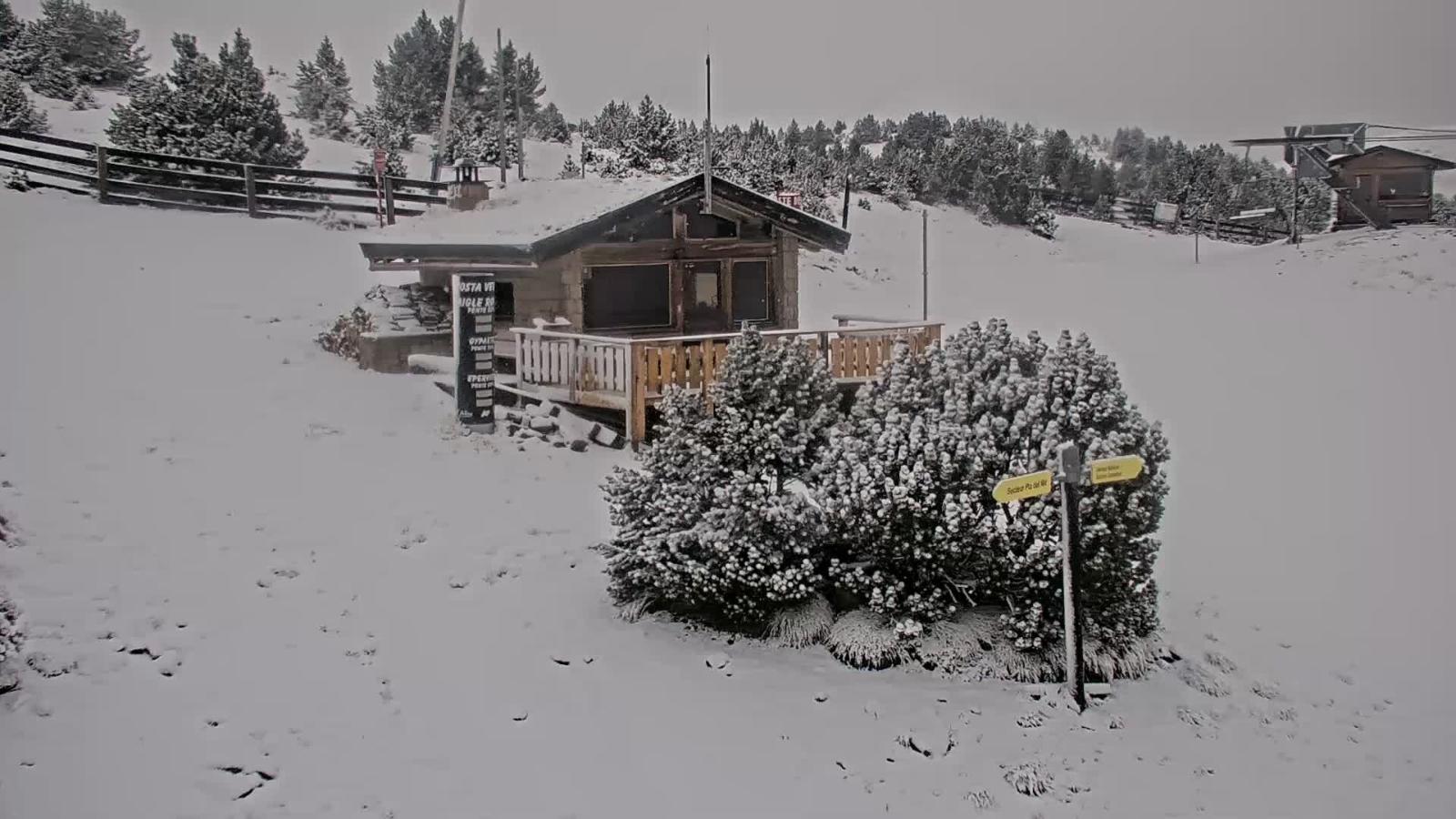 Webcam Les Angles: Roc d aude