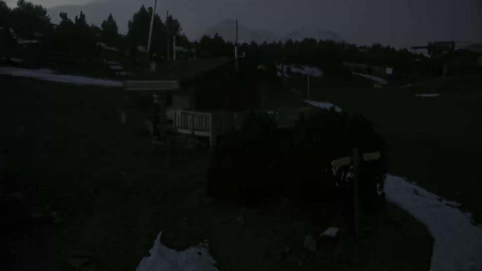 Webcam Les Angles: Roc d aude