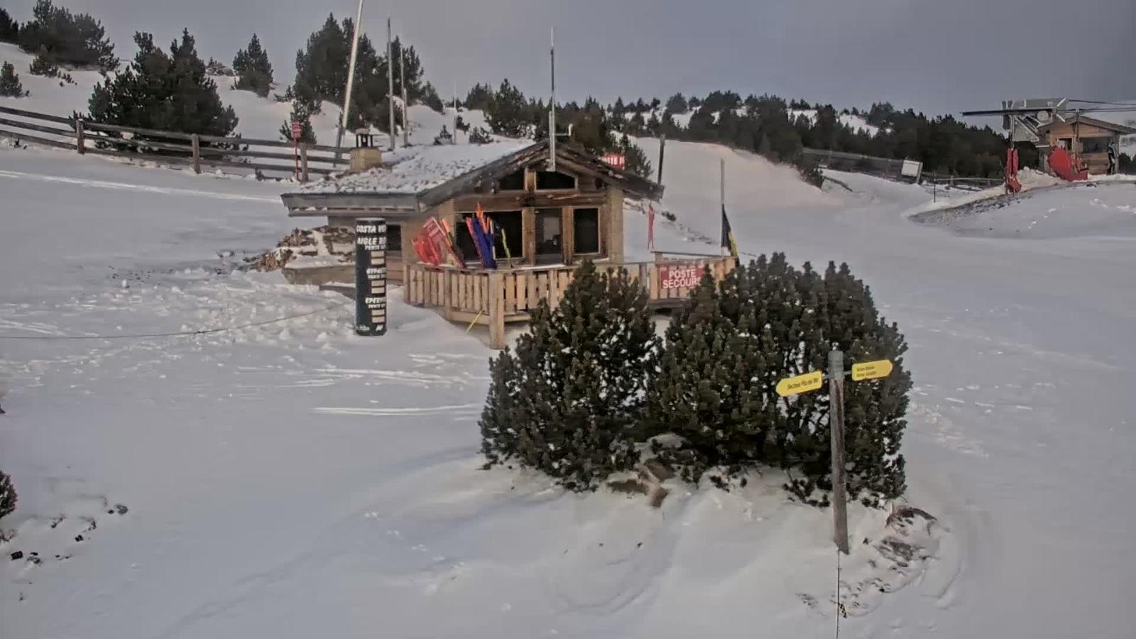 Webcam Les Angles: Roc d aude