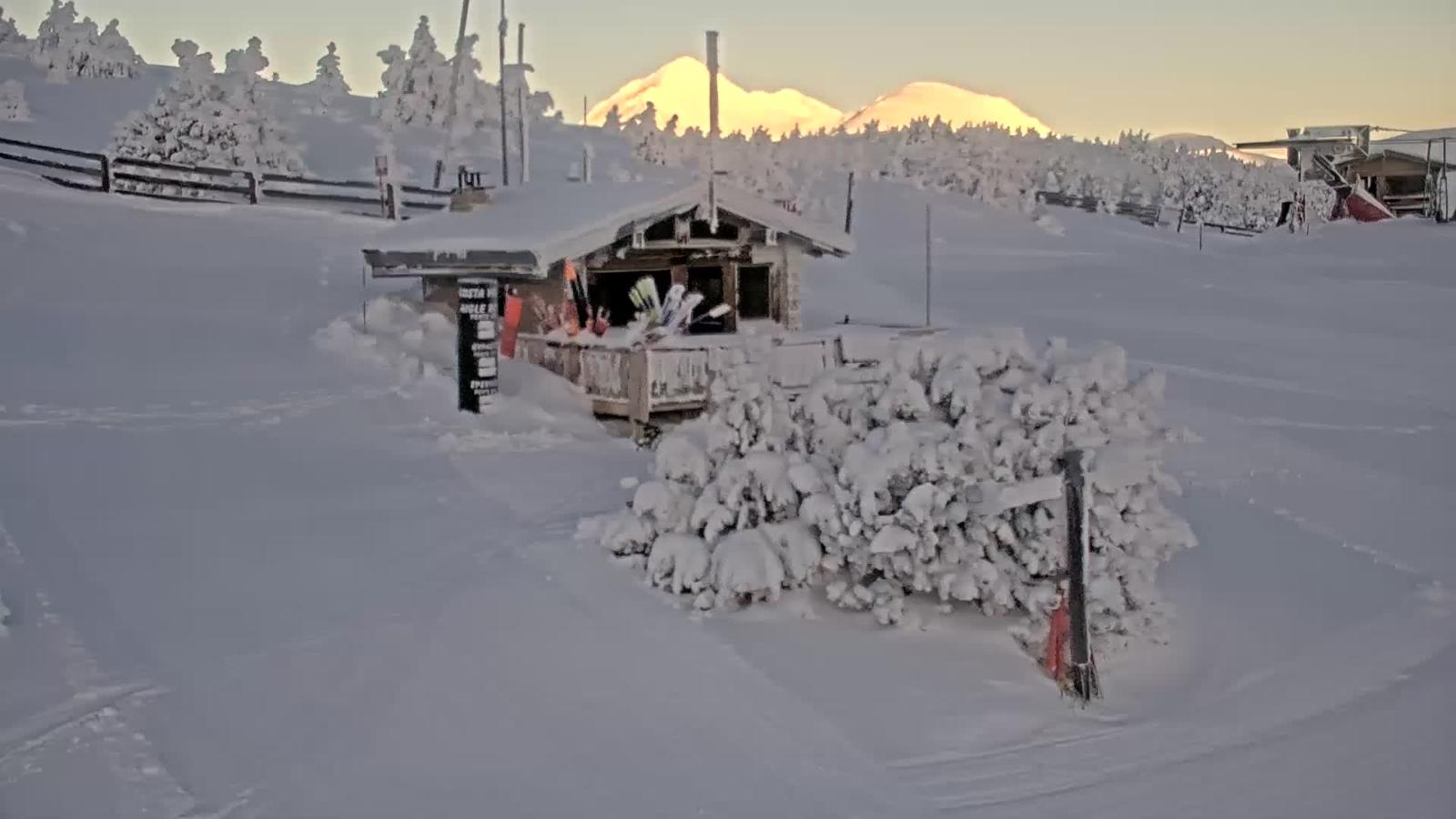 Webcam Les Angles: Roc d aude