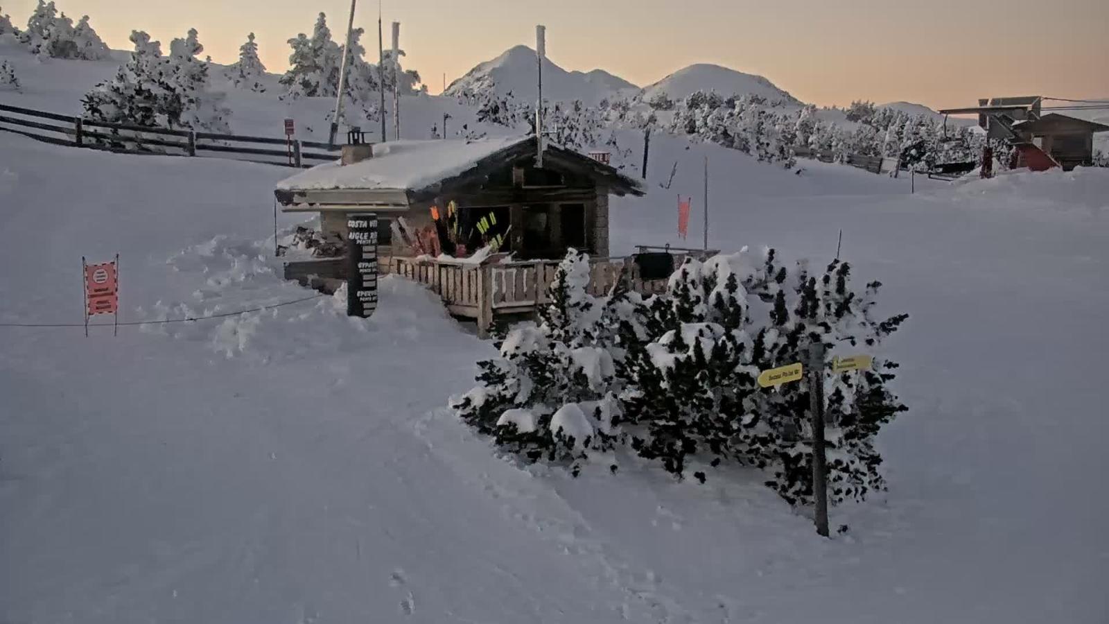 Webcam Les Angles: Roc d aude