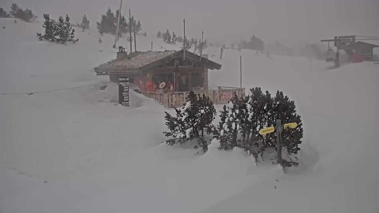 Webcam Les Angles: Roc d aude