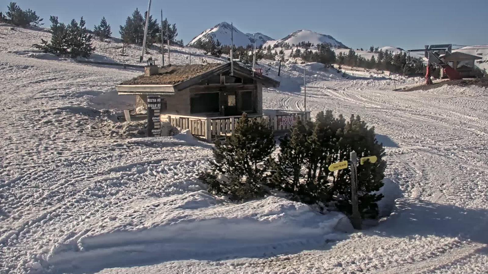 Webcam Les Angles: Roc d aude