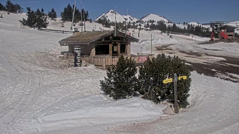 Webcam Les Angles: Roc d aude