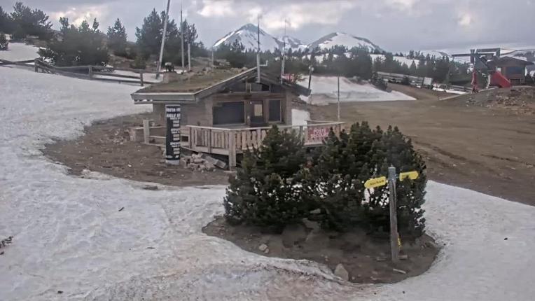 Webcam Les Angles: Roc d aude