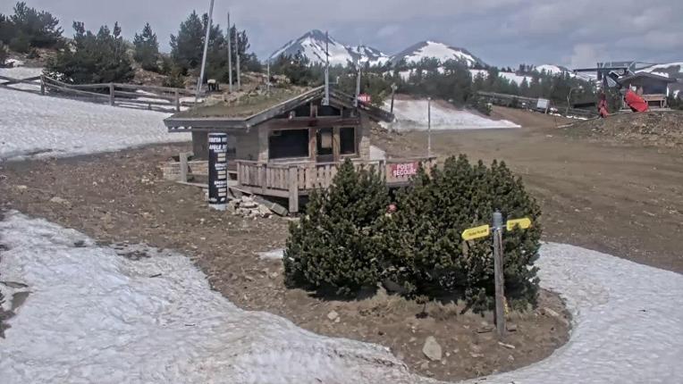 Webcam Les Angles: Roc d aude