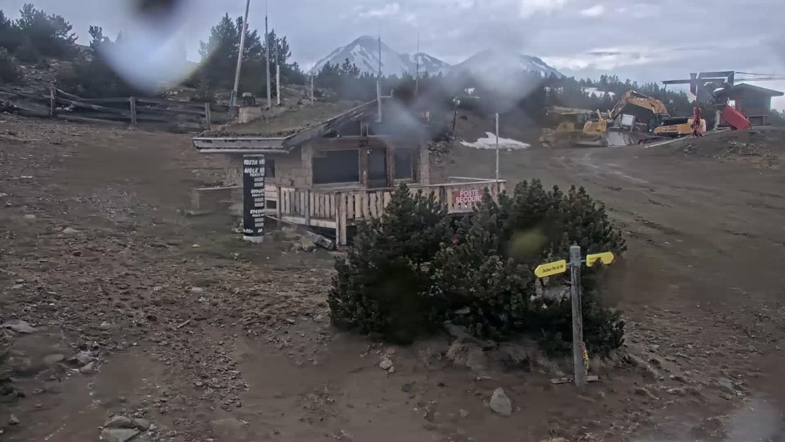 Webcam Les Angles: Roc d aude