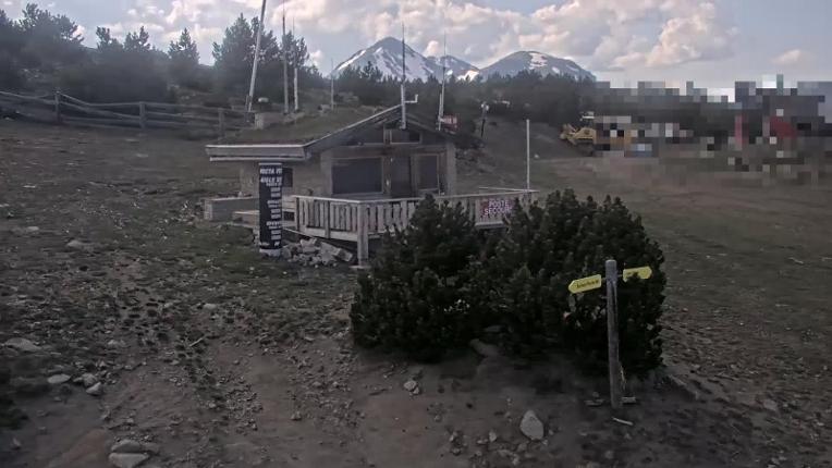 Webcam Les Angles: Roc d aude