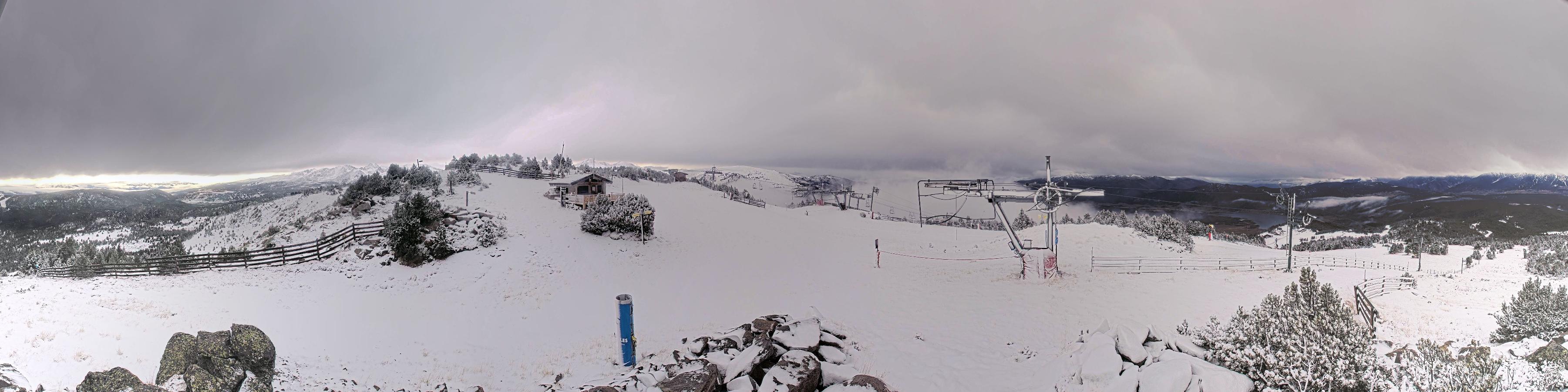 Webcam Les Angles: Vue Panoramique