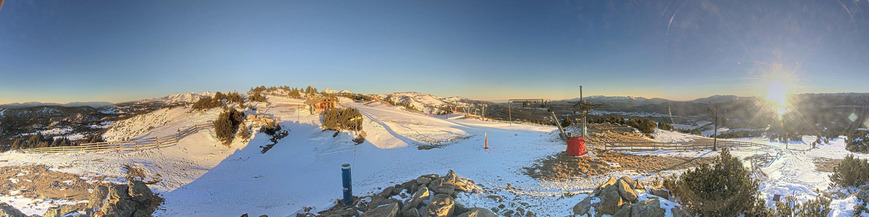 Webcam Les Angles: Vue Panoramique