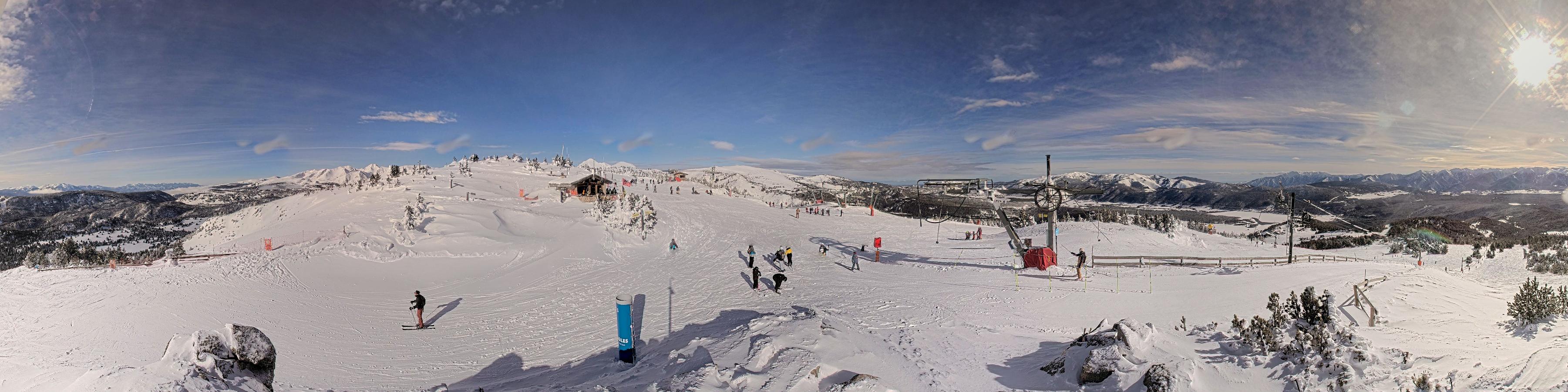 Webcam Les Angles: Vue Panoramique