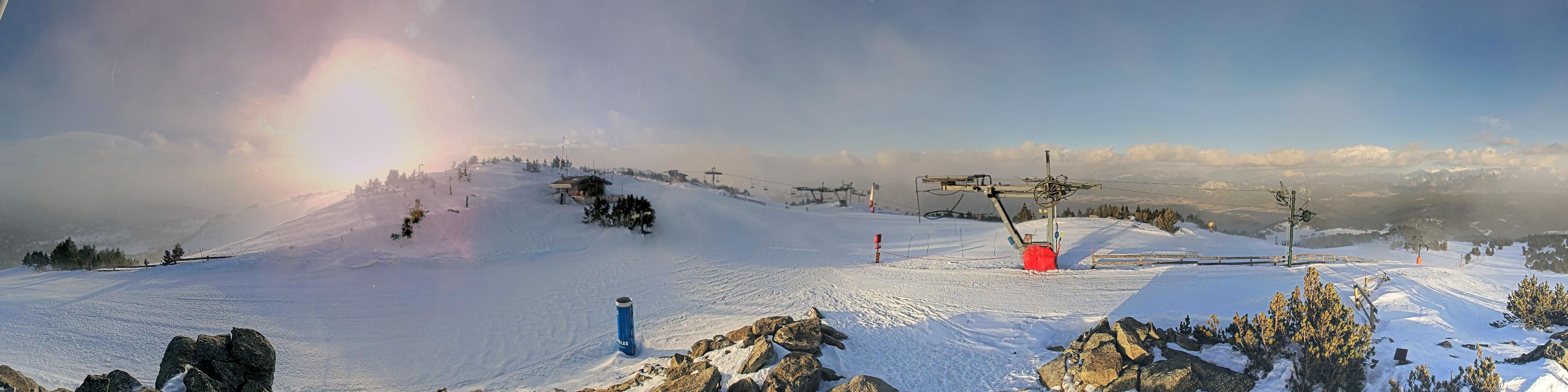 Webcam Les Angles: Vue Panoramique