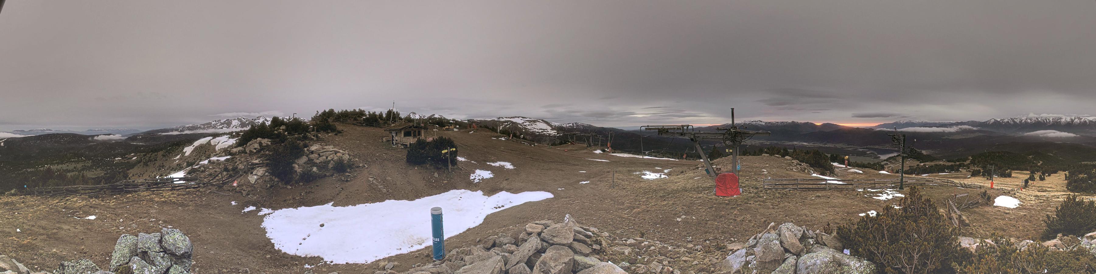 Webcam Les Angles: Vue Panoramique