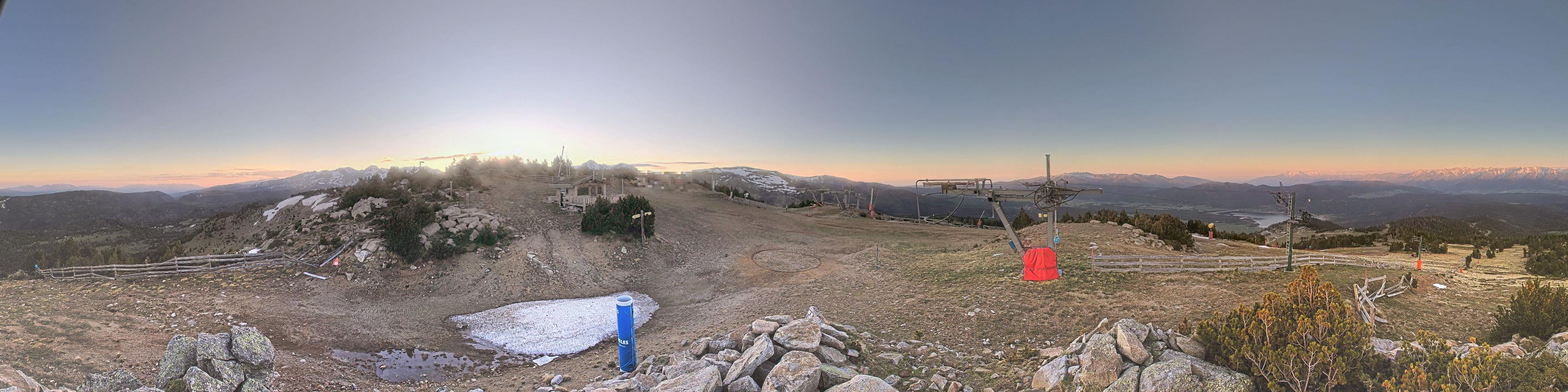 Webcam Les Angles: Vue Panoramique