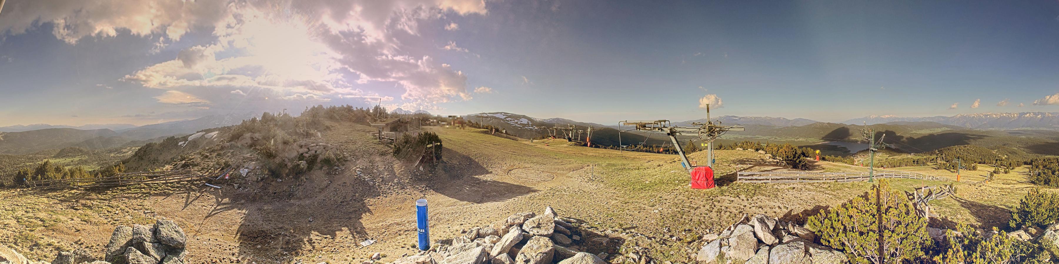 Webcam Les Angles: Vue Panoramique