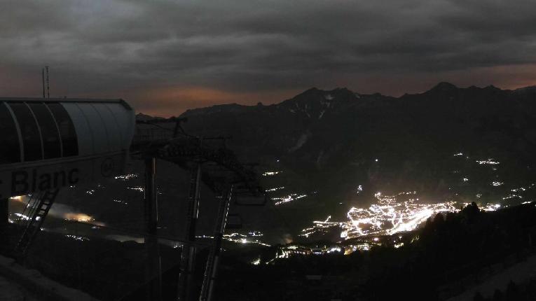 Webcam Les Arcs: MontBlanc 1600m