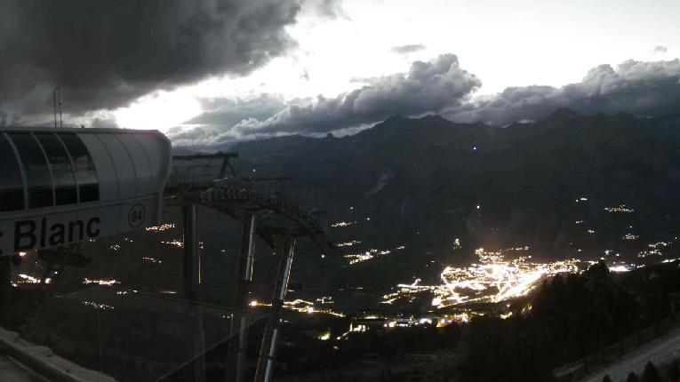 Webcam Les Arcs: MontBlanc 1600m