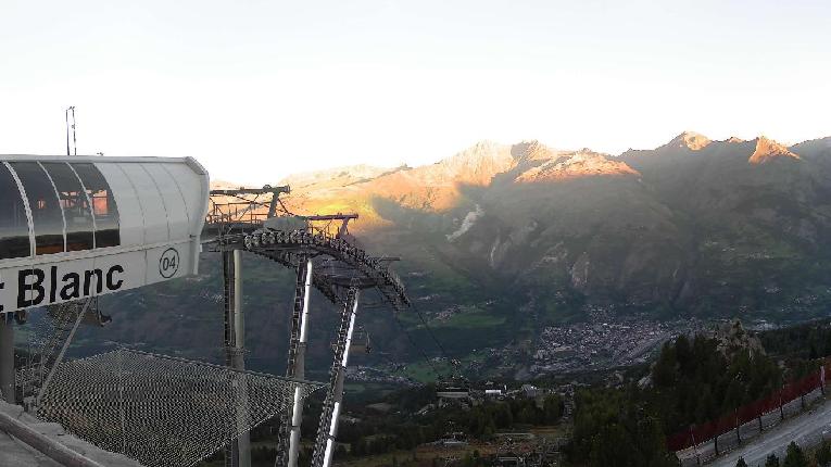 Webcam Les Arcs: MontBlanc 1600m